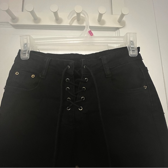 2 jeans bundle set - Picture 2 of 7